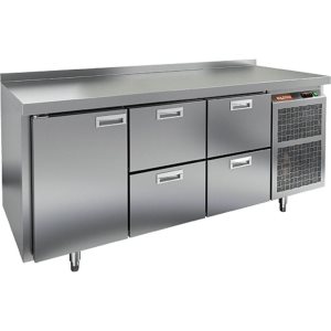 Стол морозильный HiCold GN 122/BT